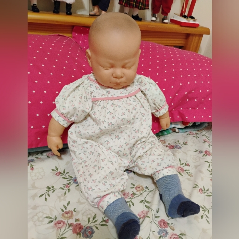 BERJUSA REALISTIC VINTAGE BABY DOLL 21" Tall